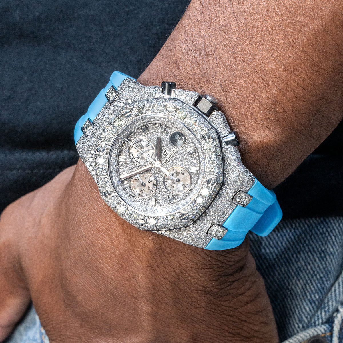 Audemars Piguet Royal Oak Offshore Diamond Iced Out 42 MM 30 Car