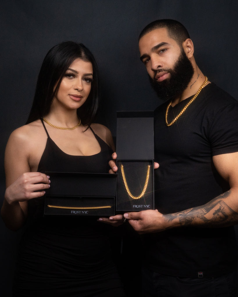 Holiday Gift Ideas for Men: Timeless and Trendy Picks for 2024