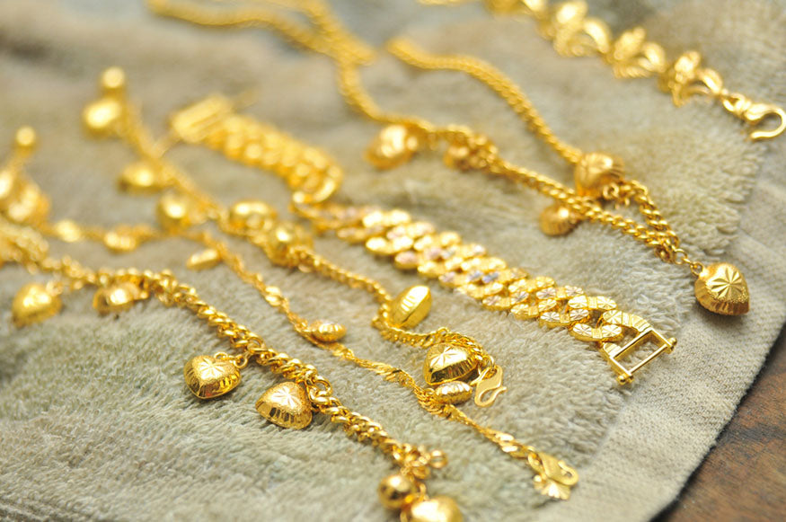 How to Clean Gold-Plated Jewelry – FrostNYC