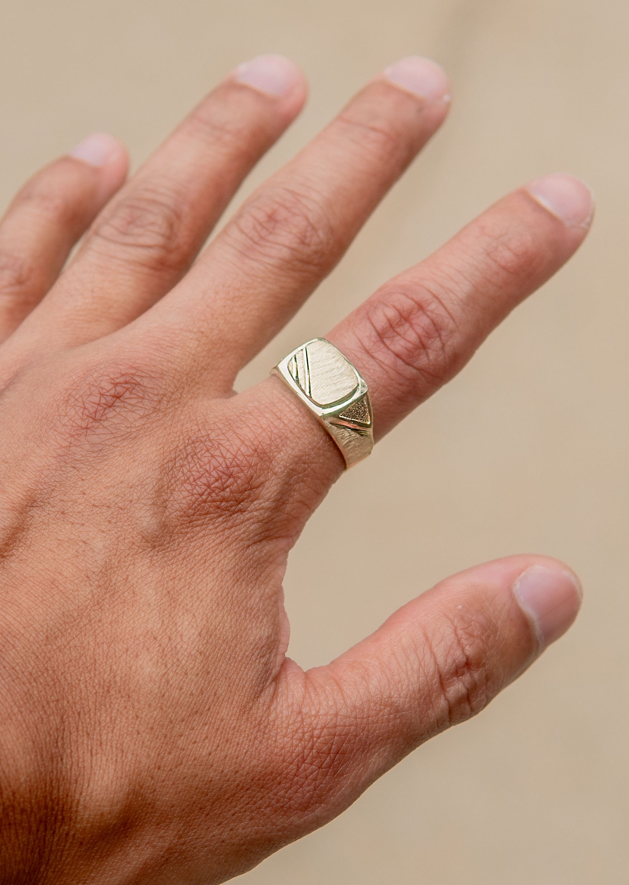 Mens Signet Ring 10K Gold Grams