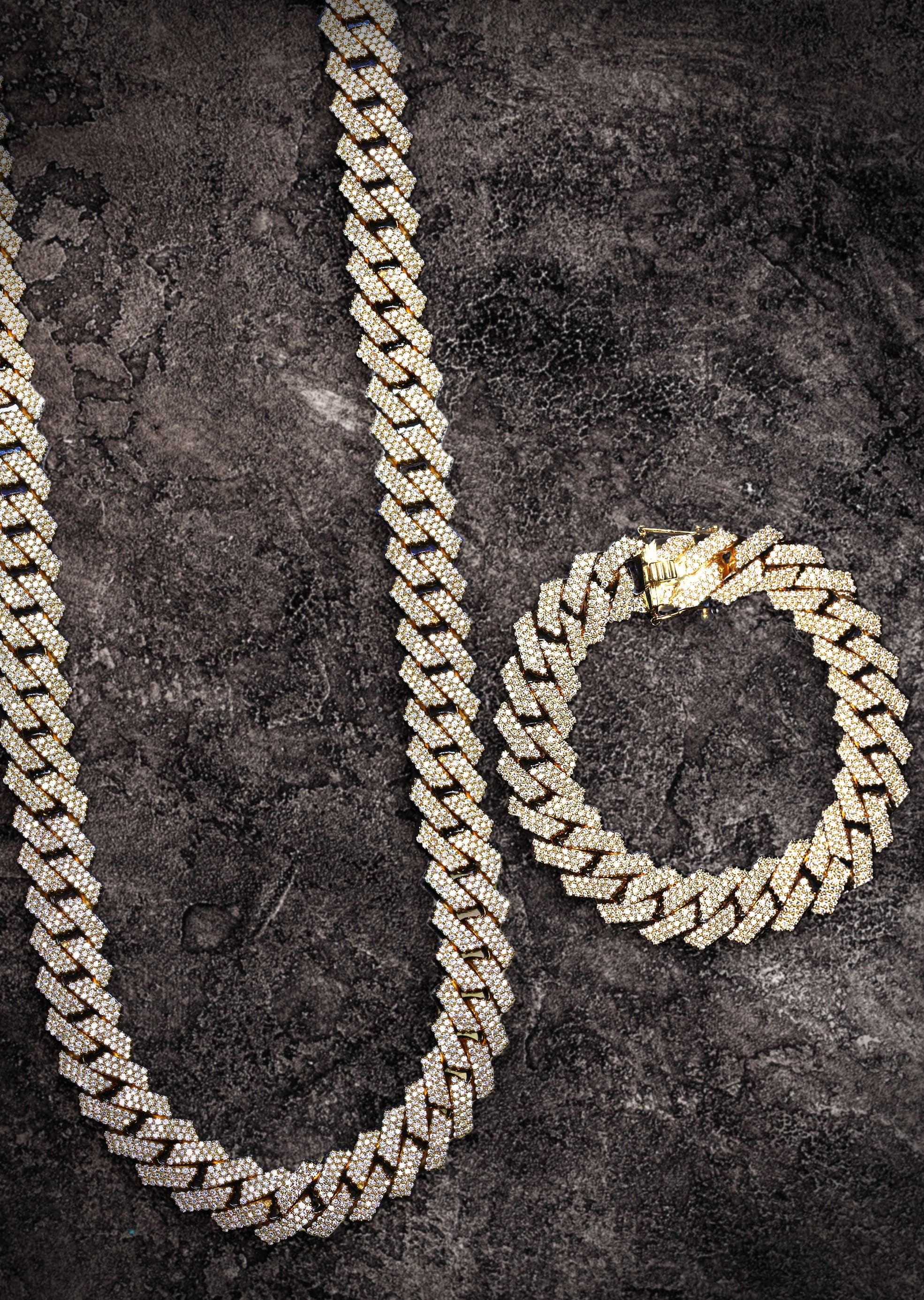 Diamond Miami Cuban Link Chain Bracelet 17 MM