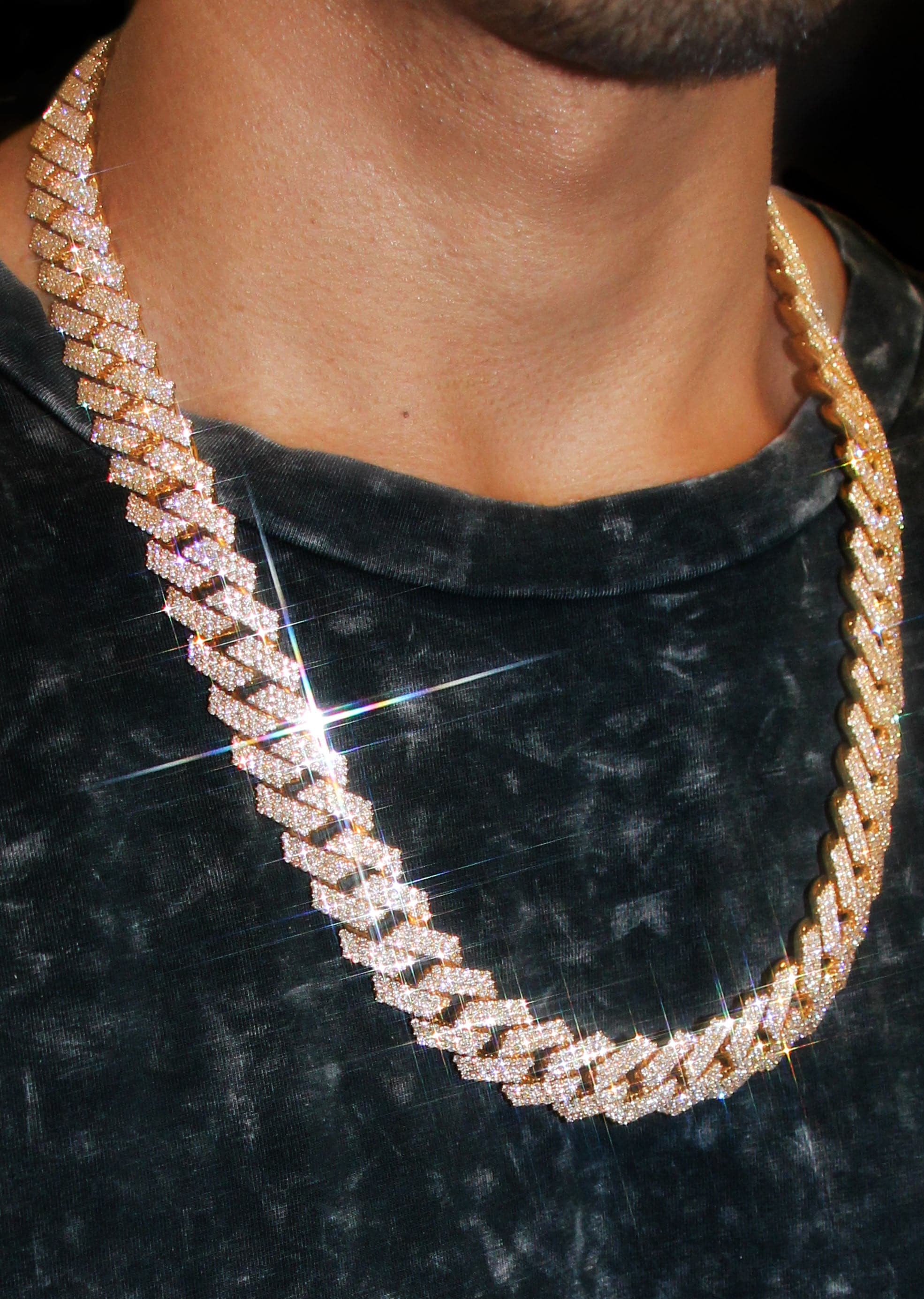 Diamond Miami Cuban Link Chain 17 MM