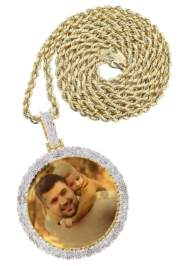 10K Yellow Gold Diamond Round Picture Pendant & Rope Chain | Appx. 19 Grams MANUFACTURER 1 